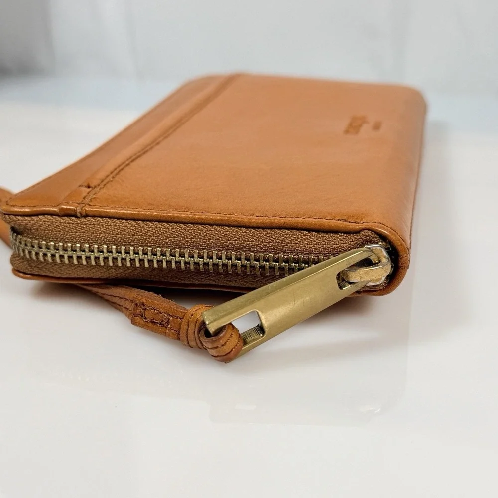 Margot New York Wallet Wrist Clutch Red Brown Leather Zipper